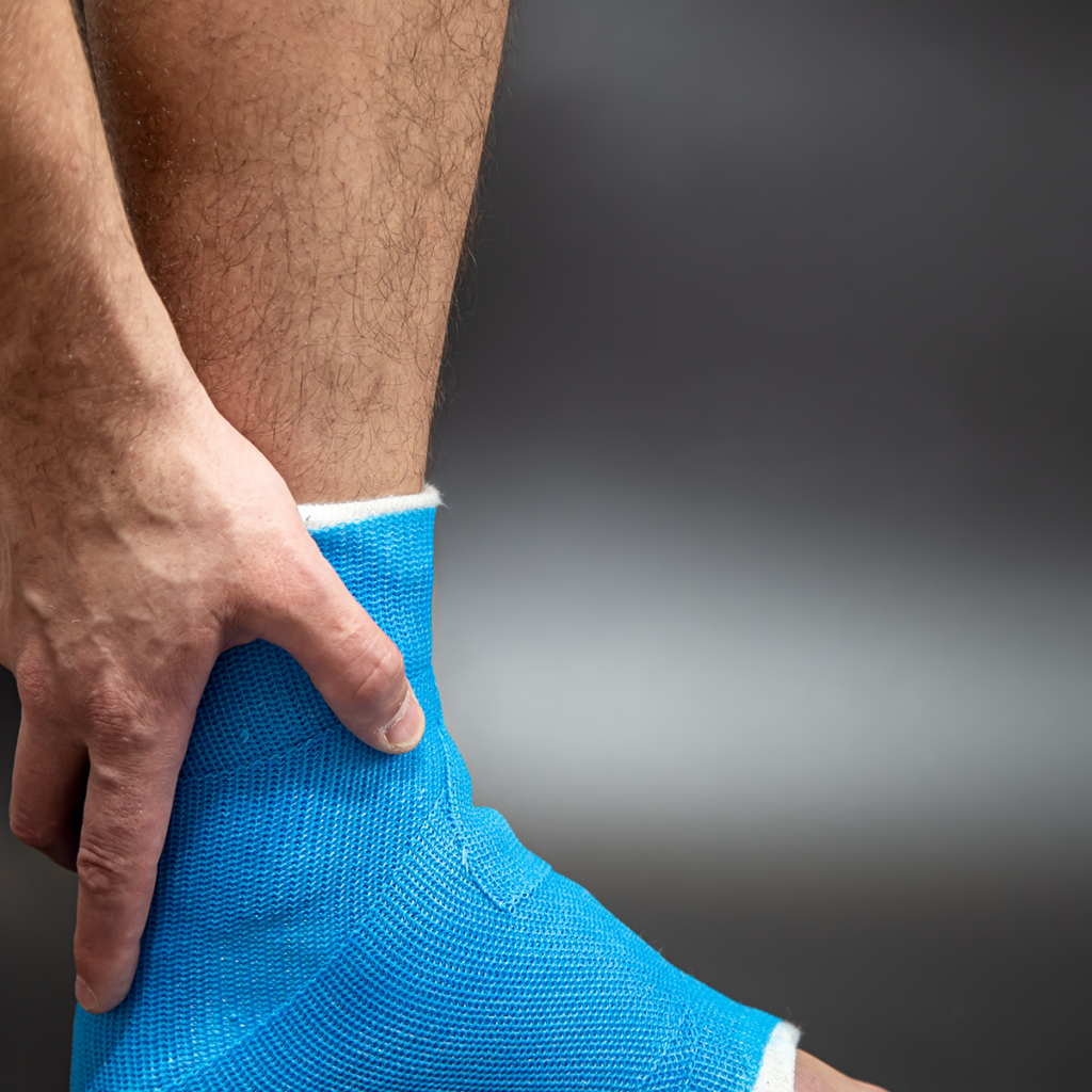 sports injury physiotherapy and rehabilitaion lahore - Sprains